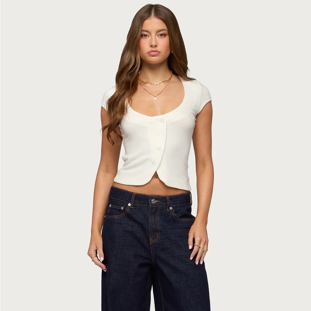 Edikted Blaunca Asymmetric Knit Top